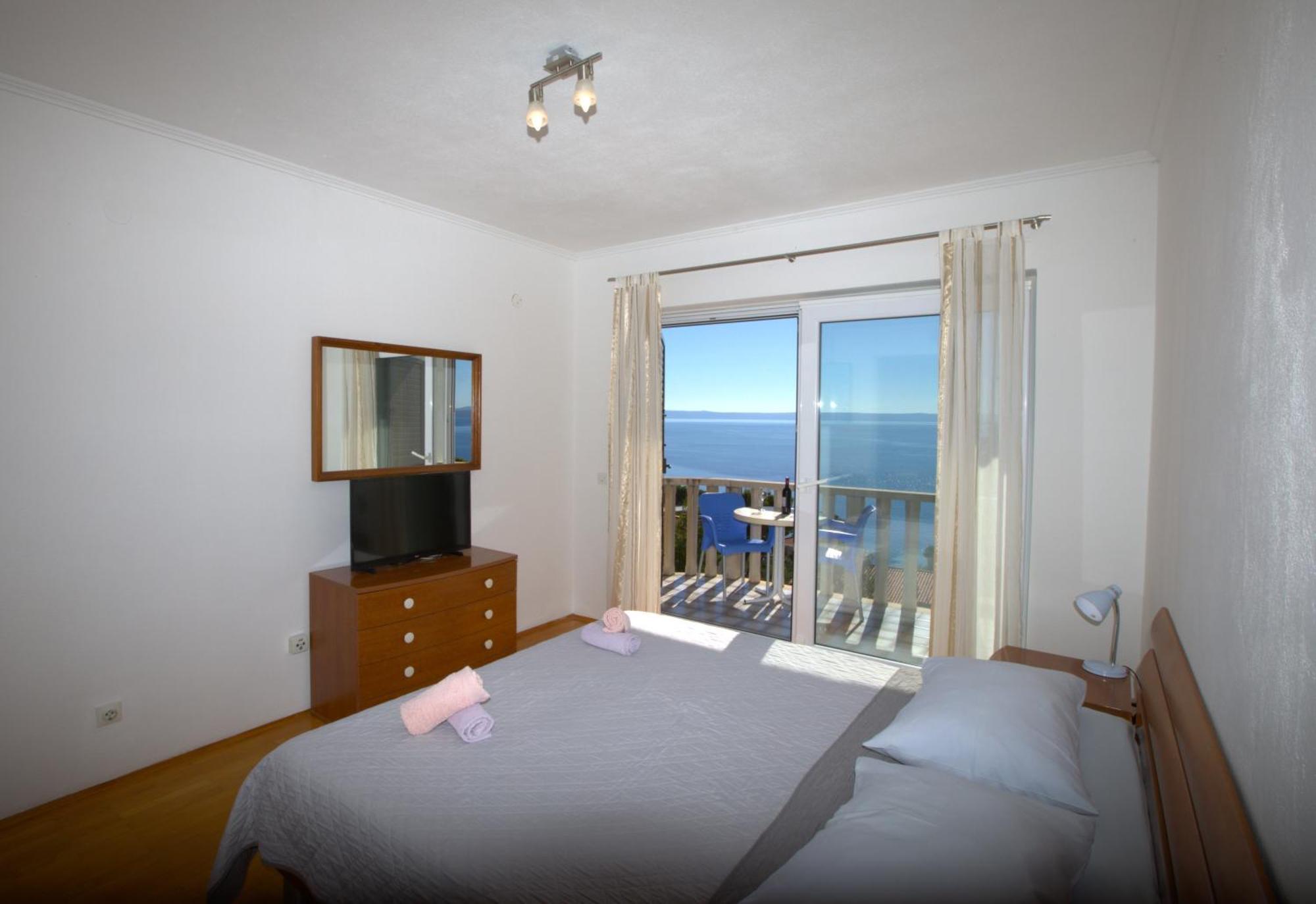 Apartments Mare Brela Exterior photo